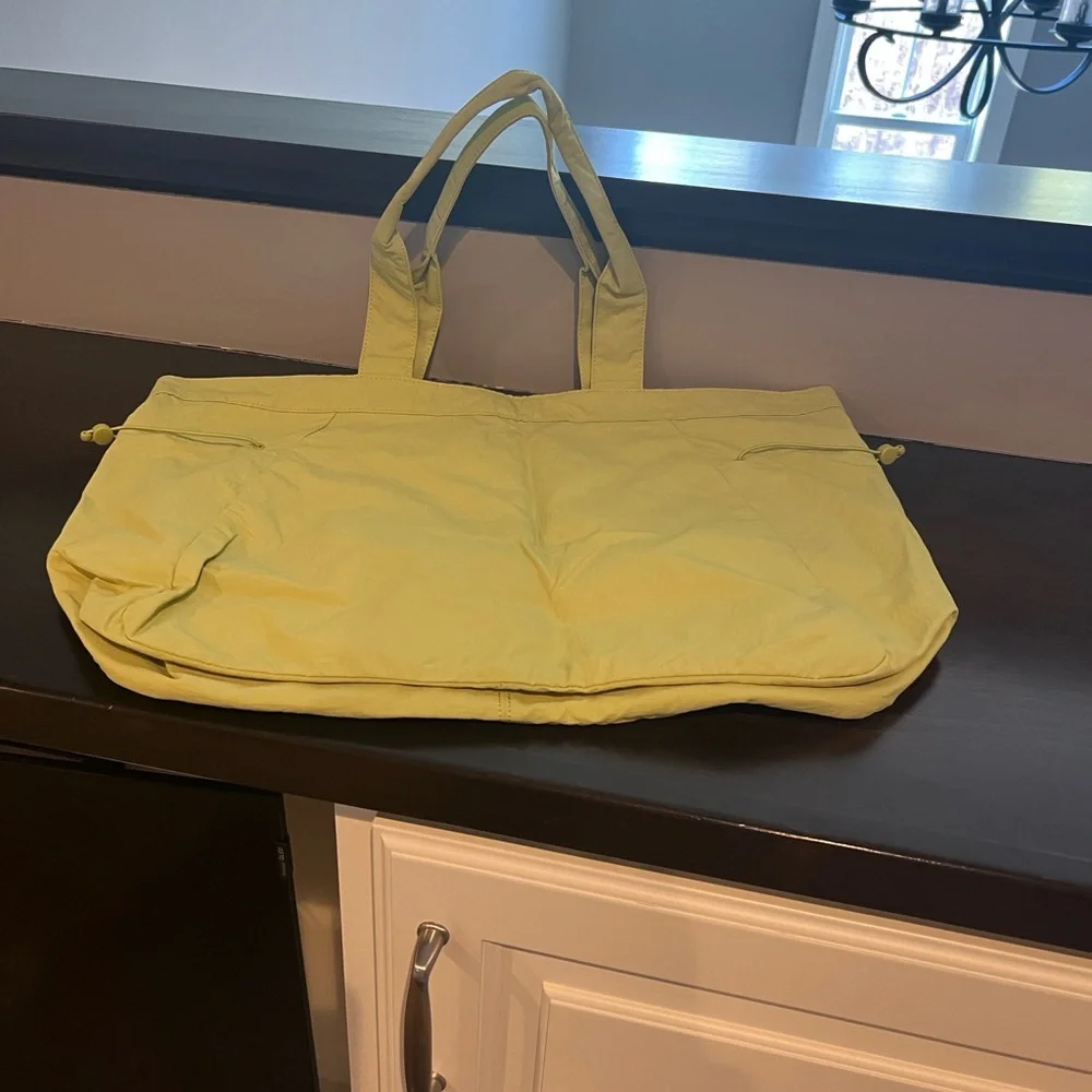 NWOT 🍋 Lululemon Lime Green Side Cinch Shopper 18L